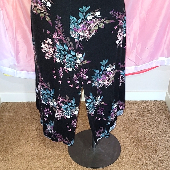 RUE 21 Jumpsuit - Picture 3 of 4